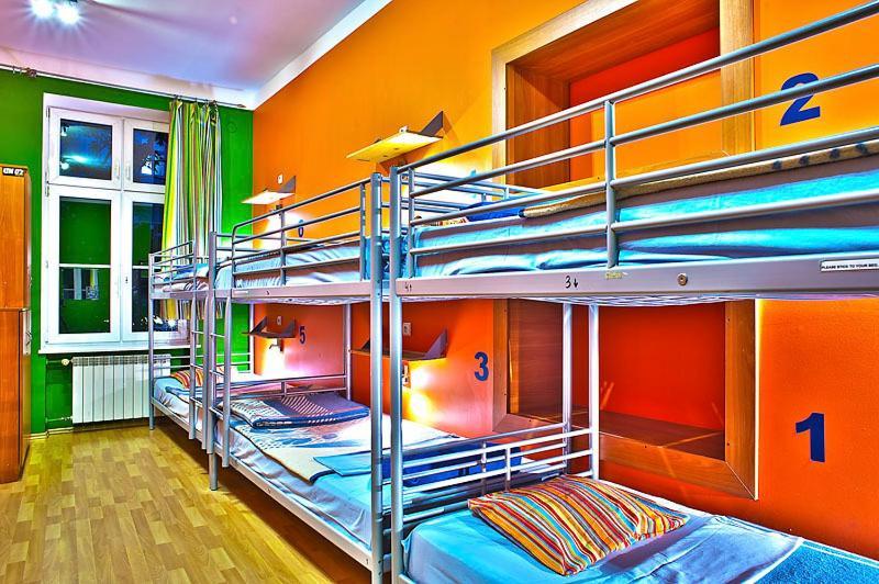 Nathan'S Villa Hostel ワルシャワ 部屋 写真
